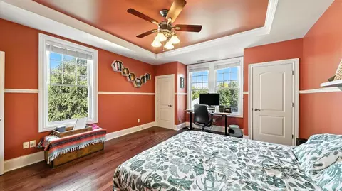Bedroom - 1770 Mcmillan St, Cincinnati, OH 45206 photo 5 of 9