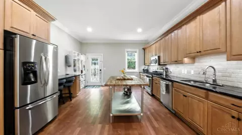 Kitchen - 1770 Mcmillan St, Cincinnati, OH 45206 photo 6 of 7
