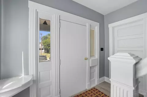 1417 Cedar Dr, Cincinnati, OH 45224 photo 10