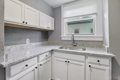 1417 Cedar Dr, Cincinnati, OH 45224 photo 35