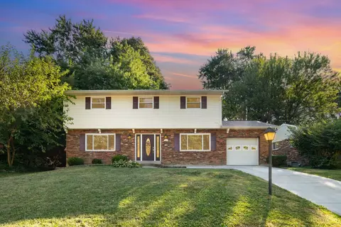 1728 Rockhurst Ln, Cincinnati, OH 45255