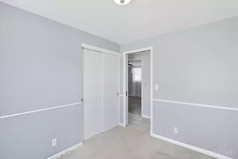 Bedroom - 653 Marieda Dr, Cincinnati, OH 45245 photo 7 of 8