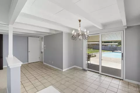Dining - 653 Marieda Dr, Cincinnati, OH 45245 photo 2 of 2