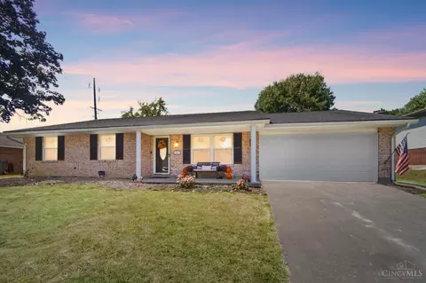 261 Trumpet Dr, West Carrollton, OH 45449