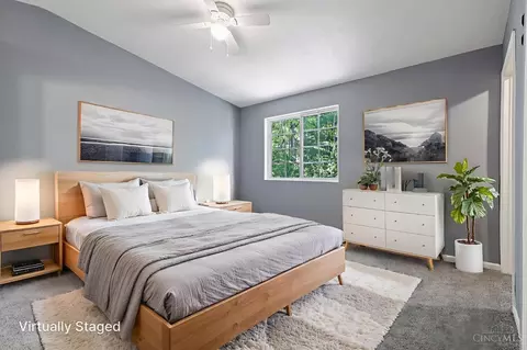 Bedroom - 820 Compton Rd, Cincinnati, OH 45231 photo 6 of 8