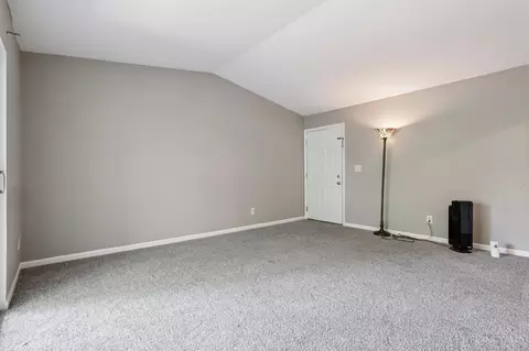 Living - 820 Compton Rd, Cincinnati, OH 45231 photo 2 of 4