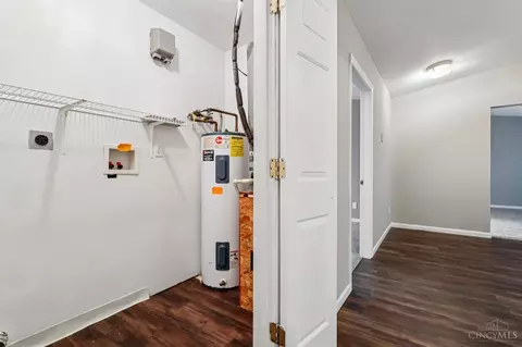 Entry Way - 820 Compton Rd, Cincinnati, OH 45231 photo 1 of 1