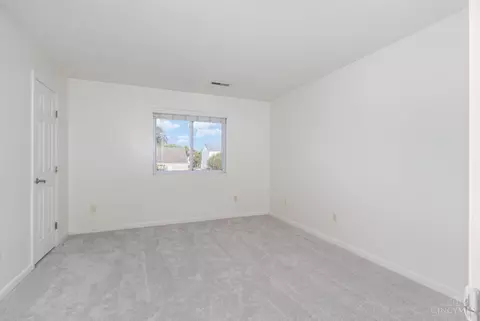 6527 Abingdon Hall, Morrow, OH 45152 photo 14