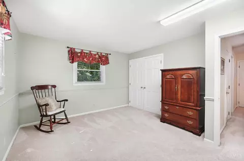 6582 Pepperell Ln, Cincinnati, OH 45236 photo 32