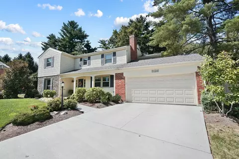 6582 Pepperell Ln, Cincinnati, OH 45236 photo 3