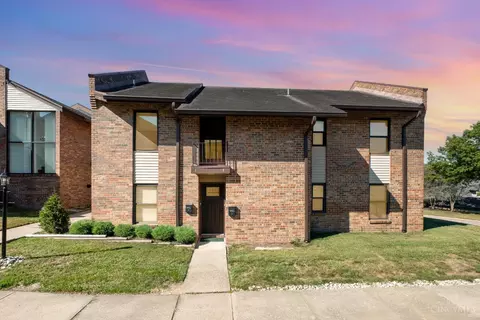 3 Stillmeadow Dr, Cincinnati, OH 45245