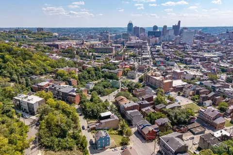 208 Mulberry St, Cincinnati, OH 45202 photo 52