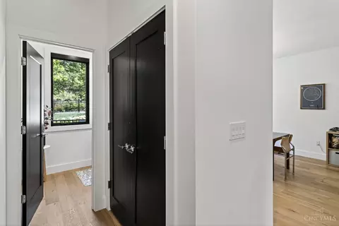 208 Mulberry St, Cincinnati, OH 45202 photo 21