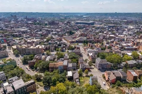 208 Mulberry St, Cincinnati, OH 45202 photo 50