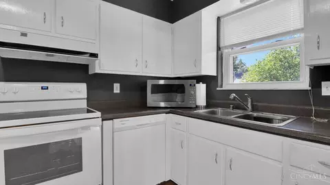 Kitchen - 4607 Largo Dr, Cincinnati, OH 45236 photo 2 of 2