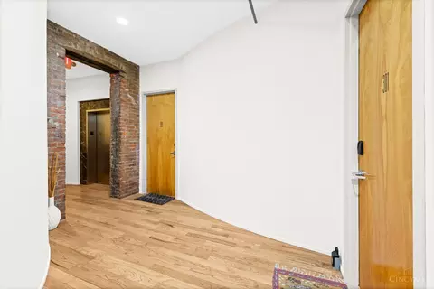 404 Reading Rd, Cincinnati, OH 45202 photo 39