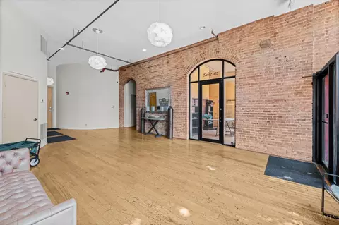 404 Reading Rd, Cincinnati, OH 45202 photo 36