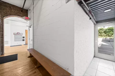404 Reading Rd, Cincinnati, OH 45202 photo 37