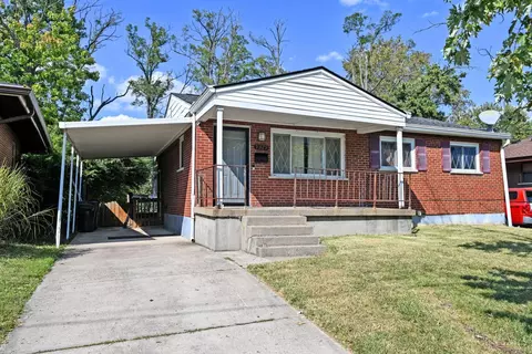 9329 Comstock Dr, Cincinnati, OH 45231