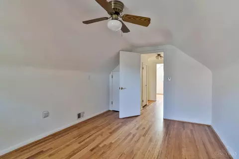 Bedroom - 1246 Thurnridge Dr, Reading, OH 45215 photo 3 of 5