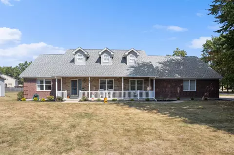 301 Forest Trl, Mount Orab, OH 45154