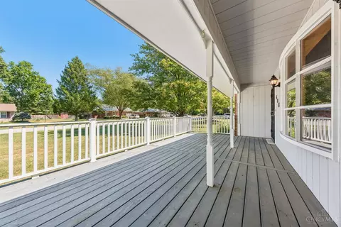 Exterior - 408 Smith Ave, Mount Orab, OH 45154 photo 4 of 11