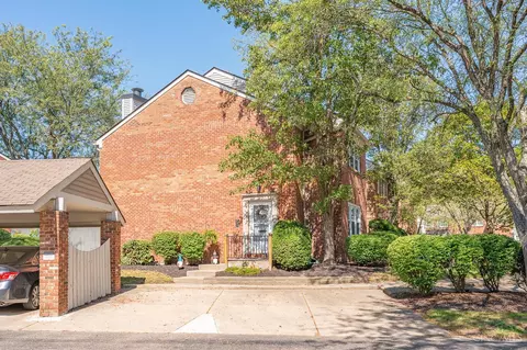 9141 Dominion Cir, Cincinnati, OH 45249