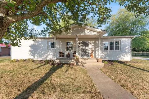 418 Home St, Georgetown, OH 45121