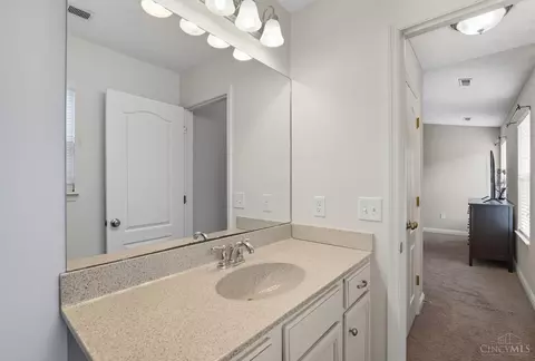 Bath - 607 Laura Ct, Harrison, OH 45030 photo 3 of 4