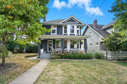 3225 Lookout Dr, Cincinnati, OH 45208