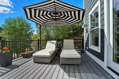 Exterior - 3225 Lookout Dr, Cincinnati, OH 45208 photo 6 of 12
