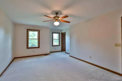 463 Auxier Dr, Cincinnati, OH 45244 photo 18