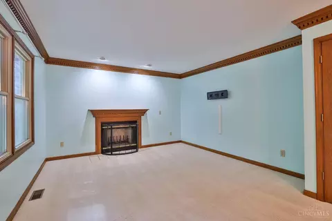 463 Auxier Dr, Cincinnati, OH 45244 photo 11