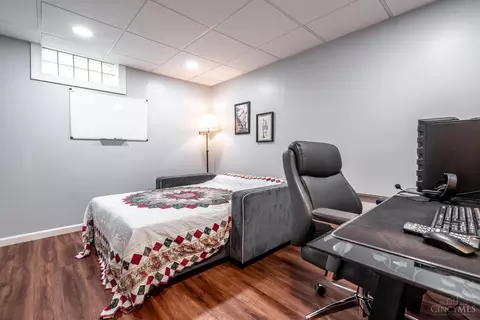 Bedroom - 6510 Murray Ave, Cincinnati, OH 45227 photo 5 of 6