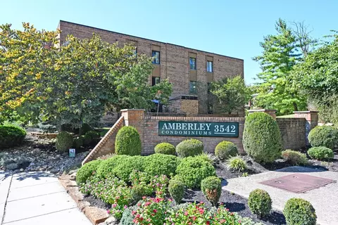 3542 Amberacres Dr, Cincinnati, OH 45237