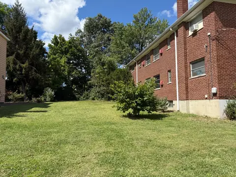 Exterior - 4309 Westhaven Ave, Cincinnati, OH 45205 photo 6 of 10