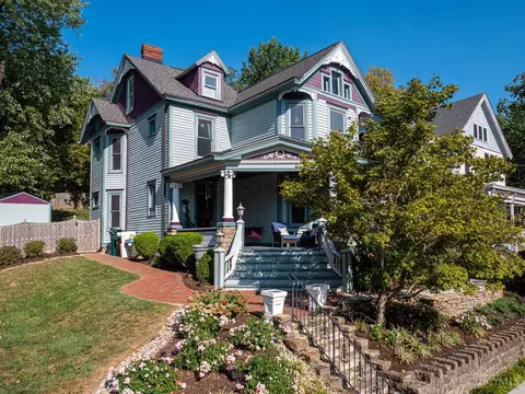 3732 Morris Pl, Cincinnati, OH 45226