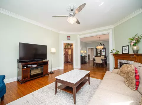 3732 Morris Pl, Cincinnati, OH 45226 photo 5