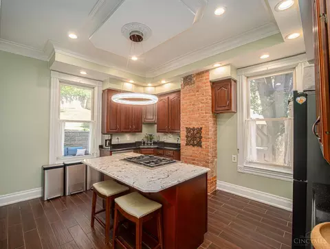 3732 Morris Pl, Cincinnati, OH 45226 photo 11