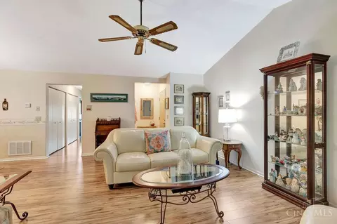 Living - 3945 School Section Rd, Cheviot, OH 45211 photo 3 of 3