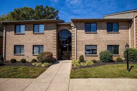 3945 School Section Rd, Cheviot, OH 45211