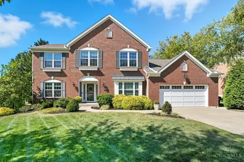 6022 Scotch Pine Dr, Milford, OH 45150