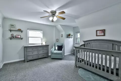 Bedroom - 3860 Settle Rd, Mariemont, OH 45227 photo 6 of 7