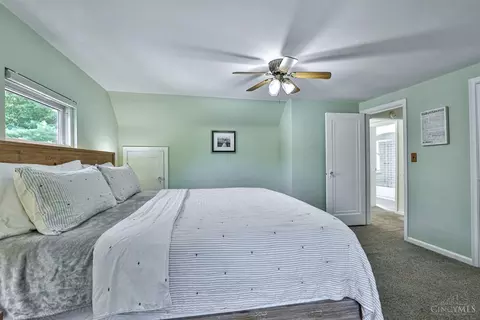 Bedroom - 3860 Settle Rd, Mariemont, OH 45227 photo 3 of 7
