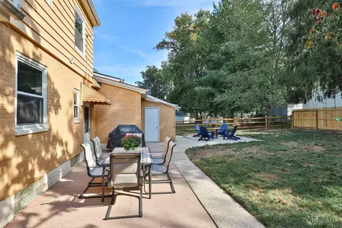 Exterior - 3860 Settle Rd, Mariemont, OH 45227 photo 5 of 6