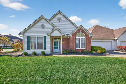 2403 Traverse Creek Dr, Milford, OH 45150