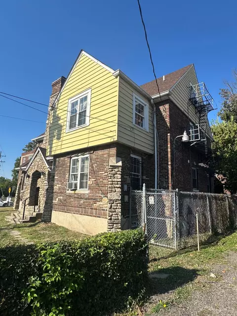 3655 Reading Rd, Cincinnati, OH 45229 photo 3