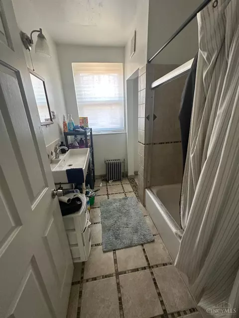 3655 Reading Rd, Cincinnati, OH 45229 photo 11