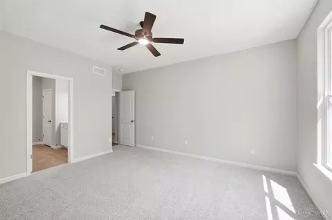 Bedroom - 1255 Eagle Blvd, Hamilton Township, OH 45039 photo 2 of 10