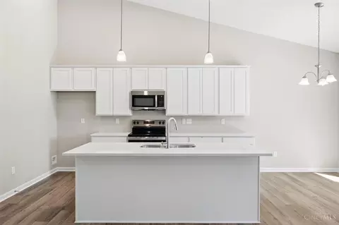 Kitchen - 1255 Eagle Blvd, Hamilton Township, OH 45039 photo 1 of 3